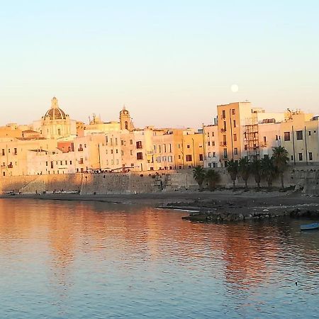 Oltre: Monolocale Con Terrazzo Privato Al Piano Appartement Trapani Buitenkant foto