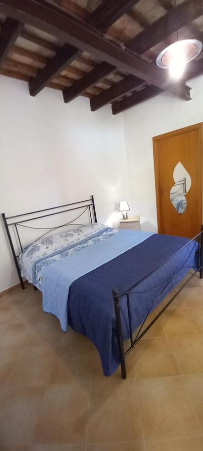 Oltre: Monolocale Con Terrazzo Privato Al Piano Appartement Trapani Buitenkant foto