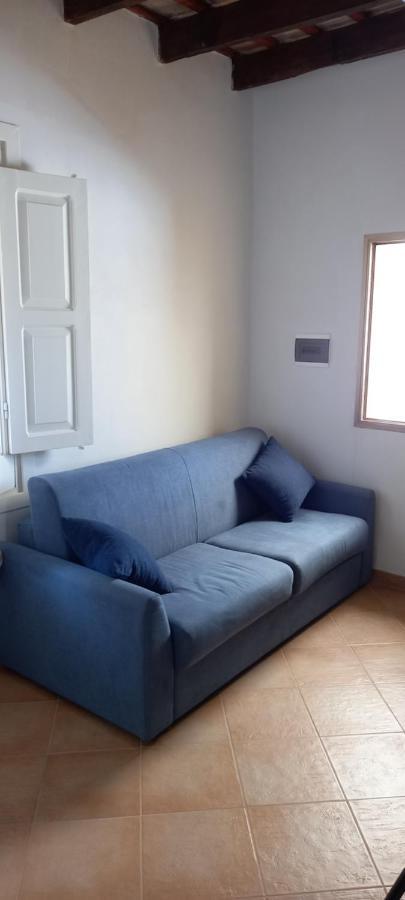 Oltre: Monolocale Con Terrazzo Privato Al Piano Appartement Trapani Buitenkant foto